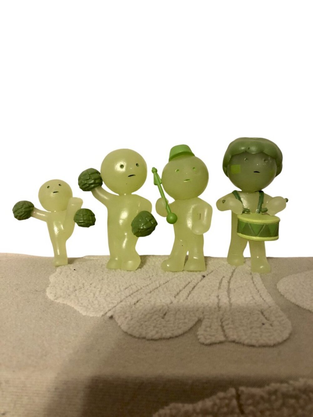 SMISKI Inspired Cheer Series Normal Lot of 4 pieces 3" Glow Green Mini Figures